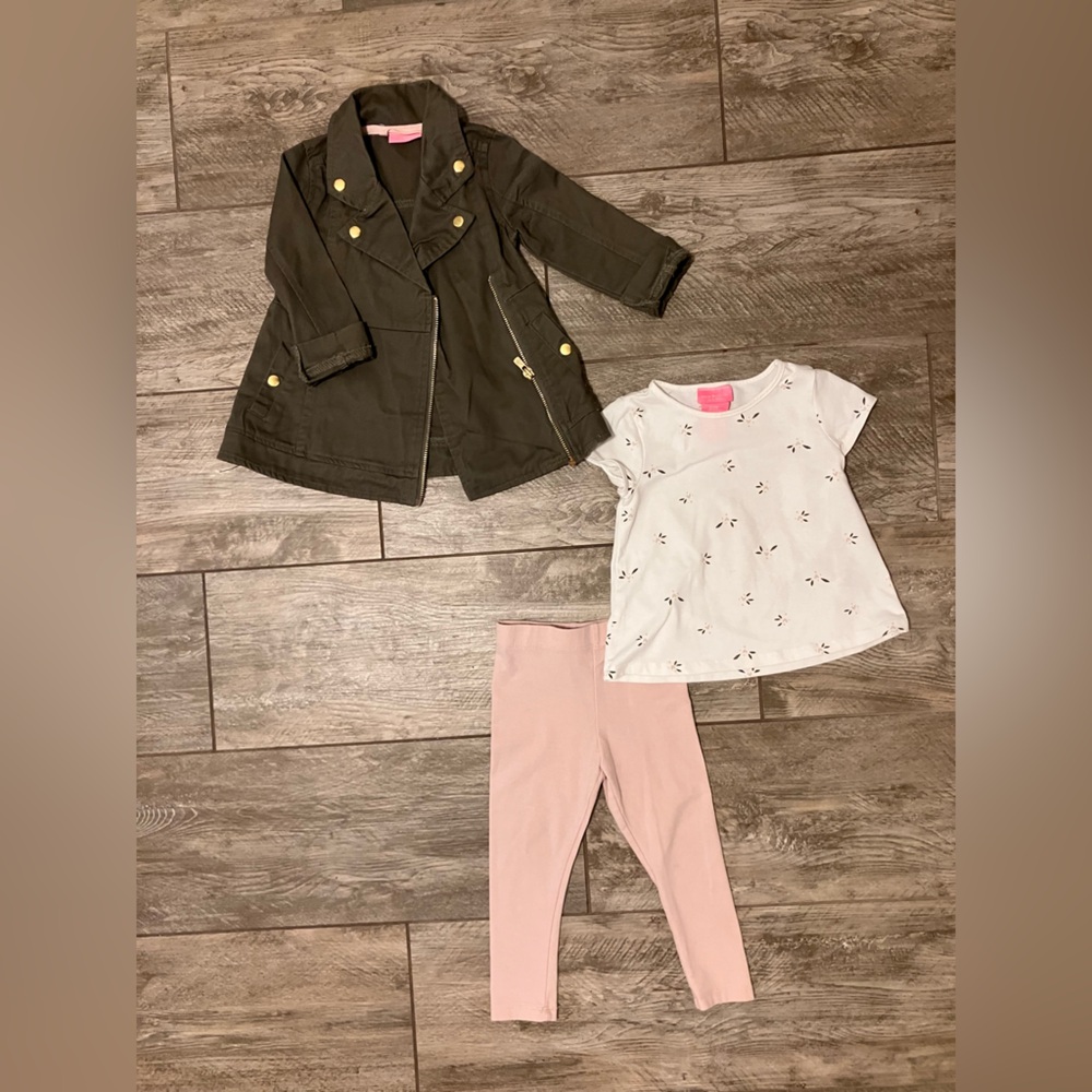 Isaac Mizrahi Kids' Outfit with Green Jacket and White and Blush Floral Tee
